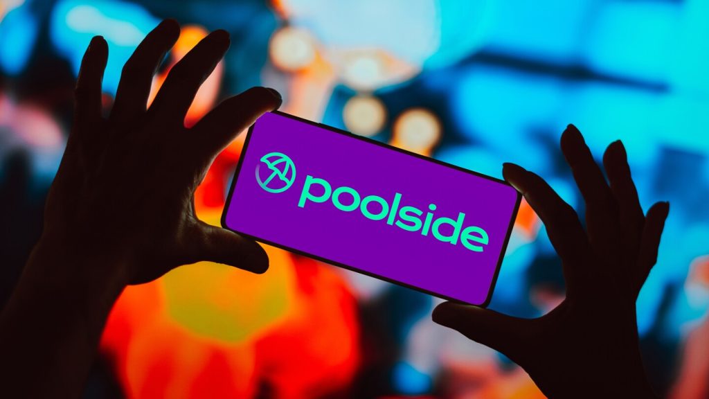 استارتاپ Poolside